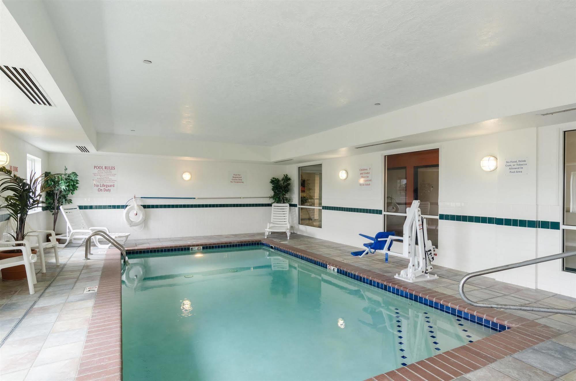 Baymont By Wyndham Sheridan Esterno foto